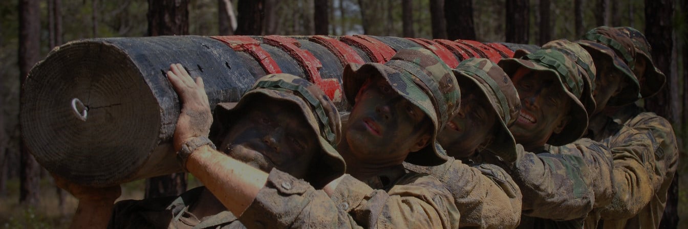 teamwork soldiers carrying log