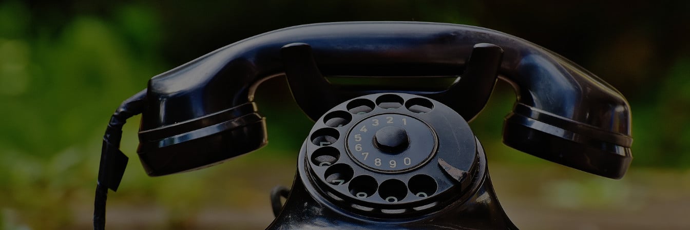 Learn how to select the best cv references now! old telephone